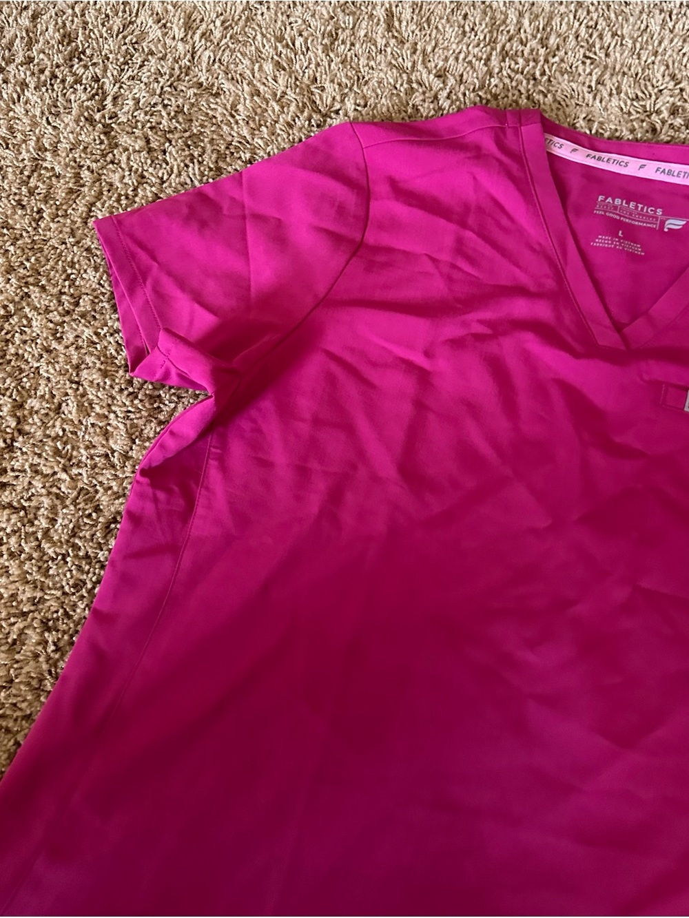 Fabletics Pink Scrub Set L/LS - Picture 10 of 13